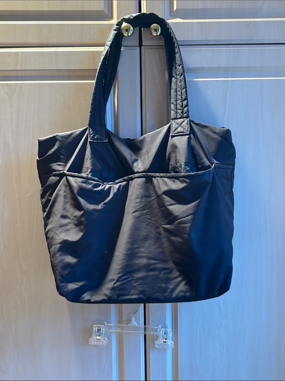 Fabletics day tote or travel bag. Free with any purchase or $10 used condition.